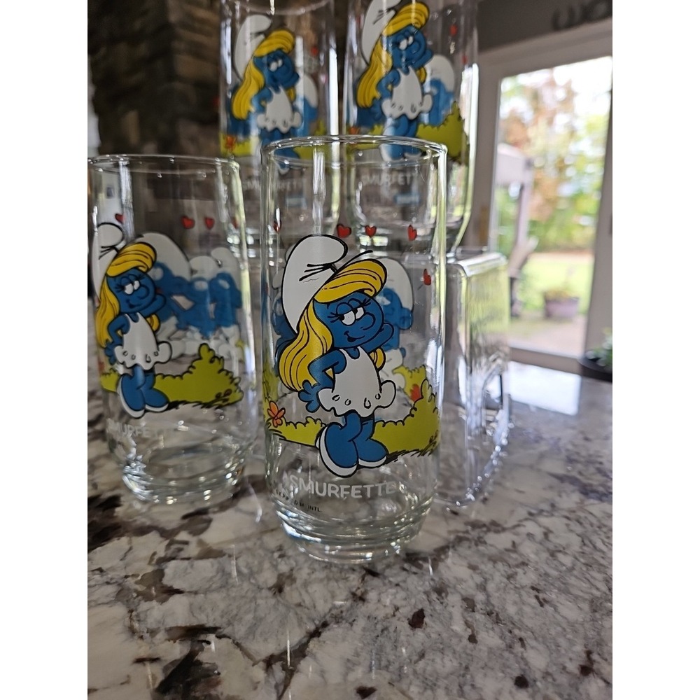 SET of 4!!  Rare Vintage Smurf Glasses 1982 Smurfette Pero !!!!